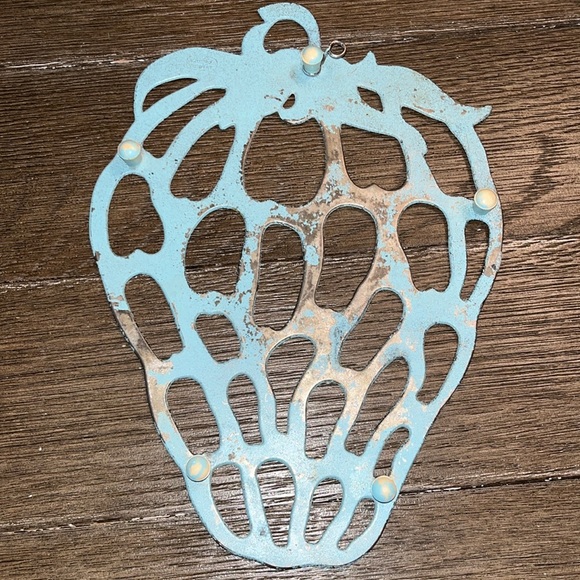 Vintage LEONARD SILVERPLATE Trivet Strawberry Shaped Silverplate wHanger Hook - Picture 5 of 9